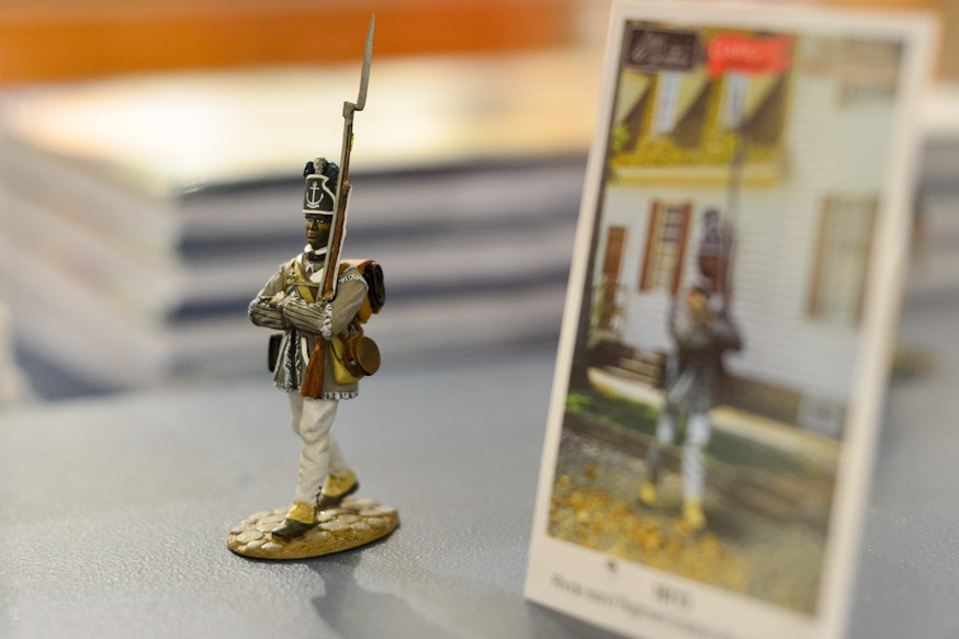 A Rhode Island Regiment soldier figurine based on Don Troiani's Brave Men as Ever Fought painting.