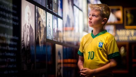 Photo of child at an exhibit