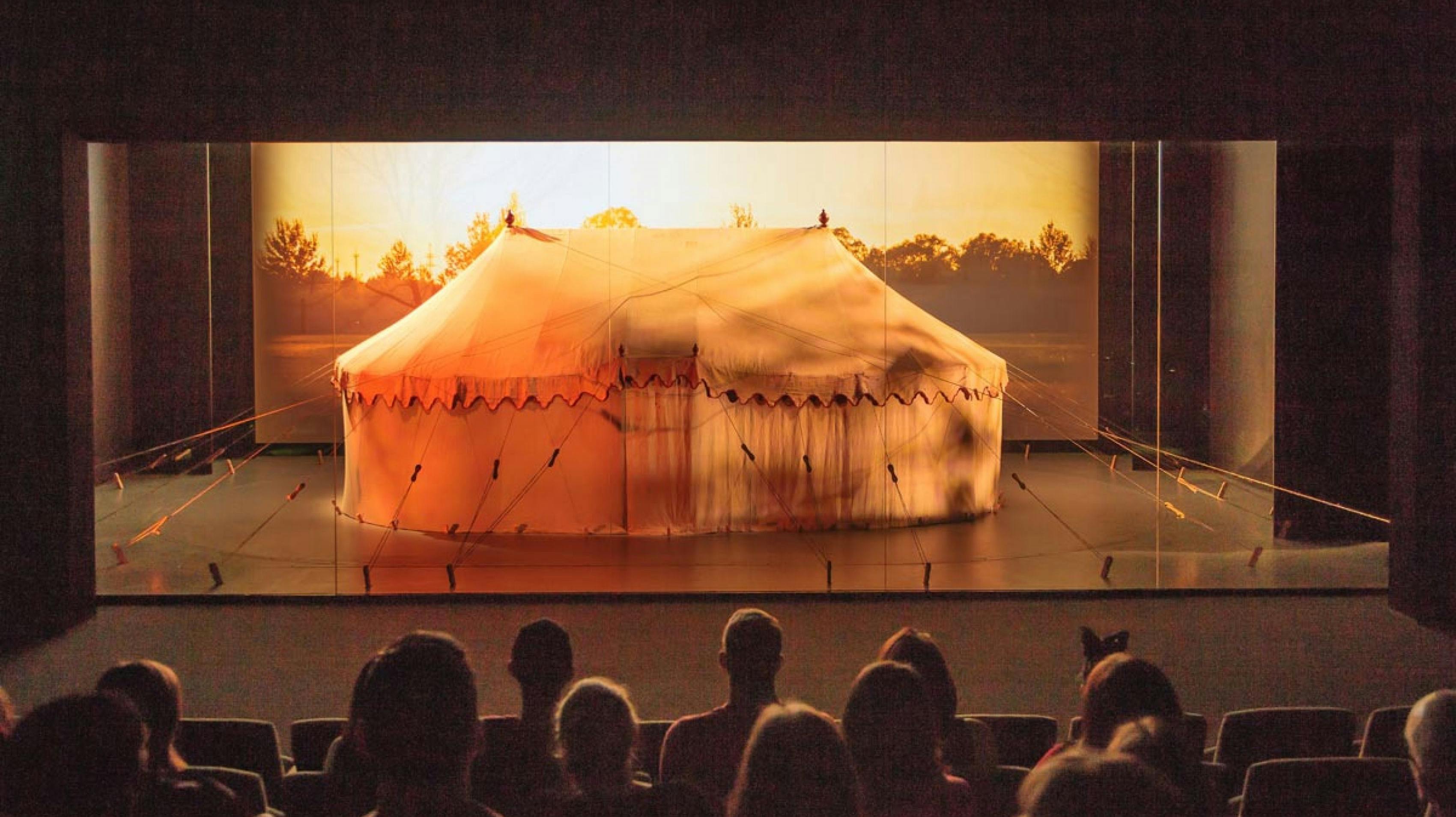 Image 102620 Washington War Tent Press Washingtons War Tent 0