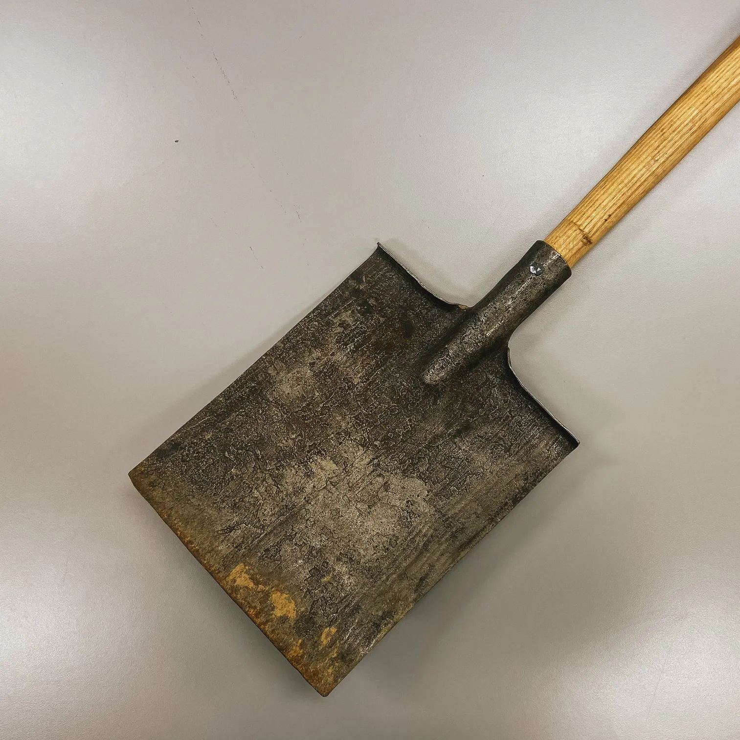 Image 10142020 Shovelorspade Harrywashingtondiscoverycart